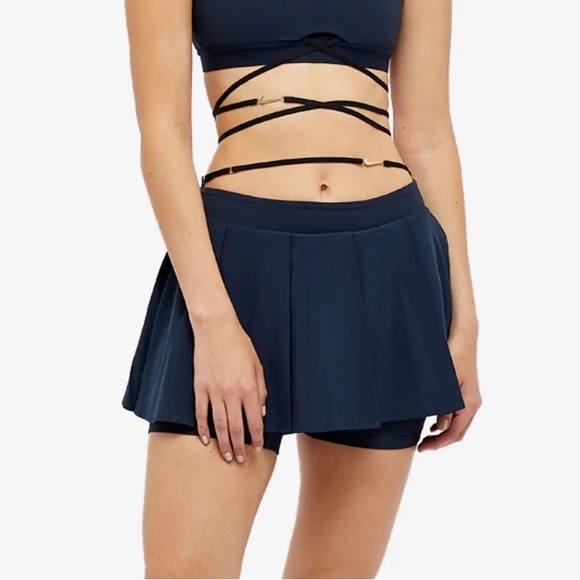 Jacquemus x Nike skirt - Picture 3 of 6